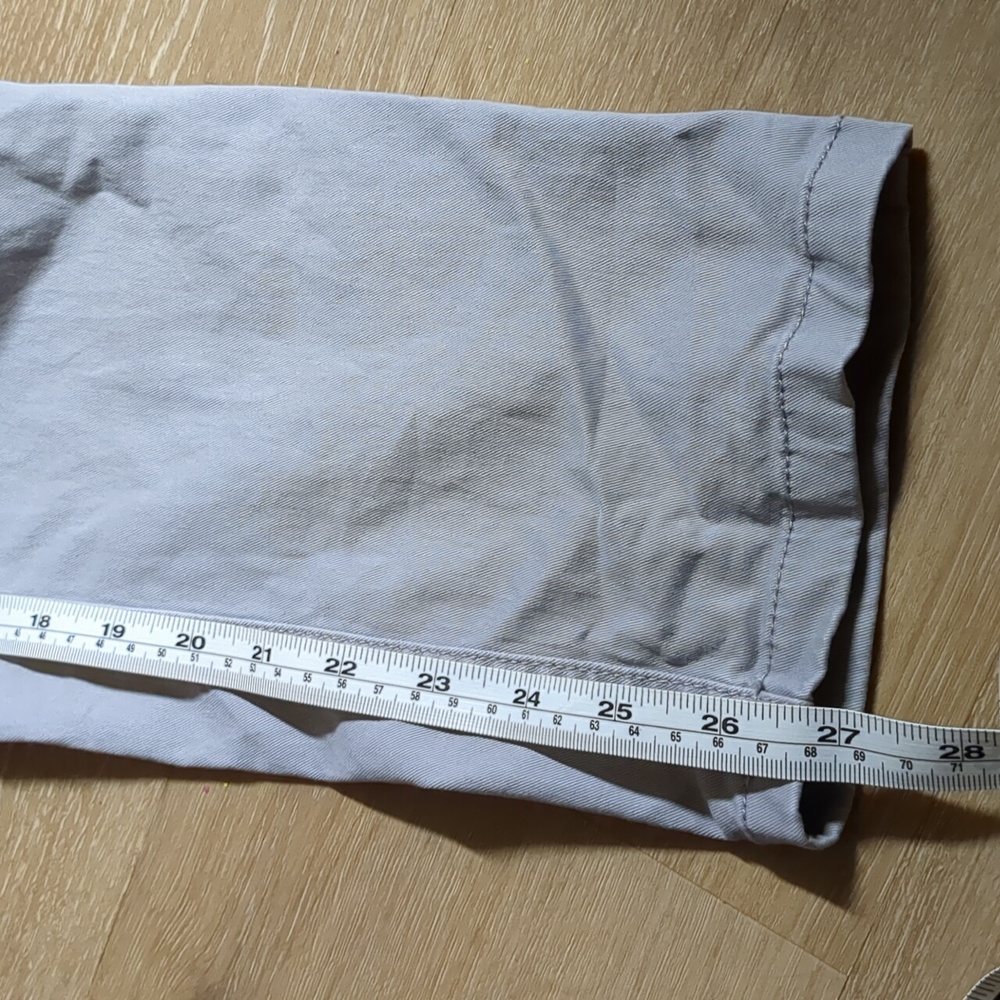 Loft pants/capris - Picture 3 of 5